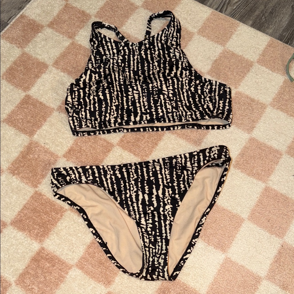 Kona Sol Black and Cream Bikini Set